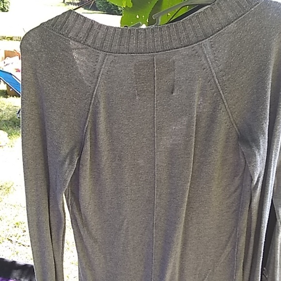 Long sleeve - Picture 2 of 2